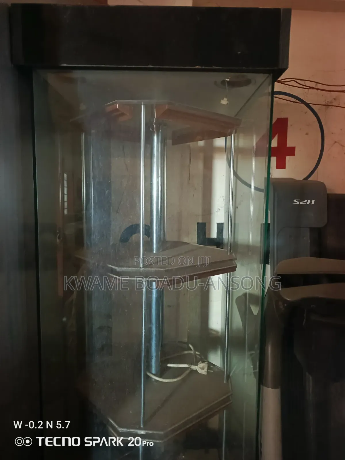 Rotating Display Case
