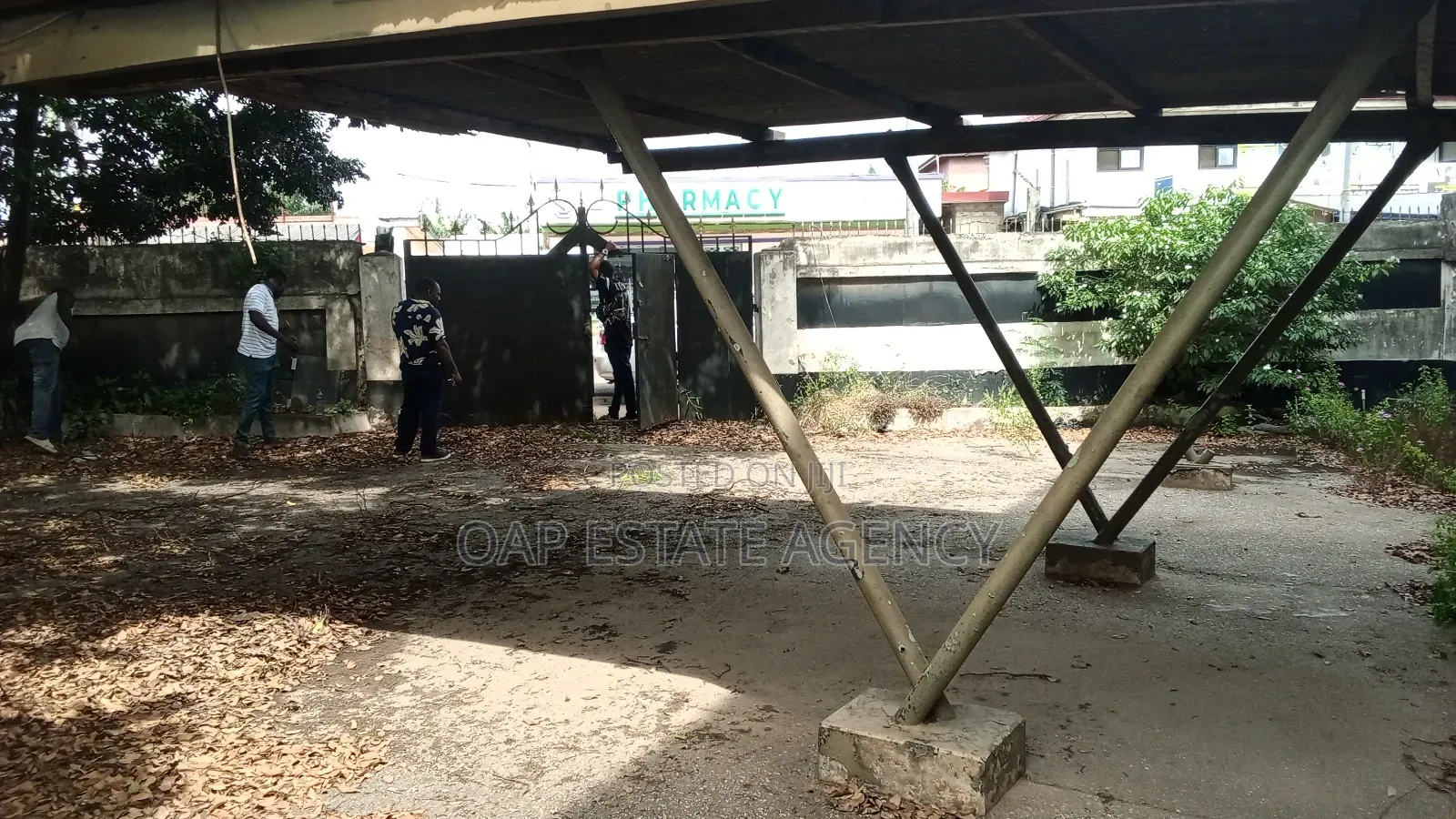 4bdrm House in Bubuashie, Ola Balm for sale