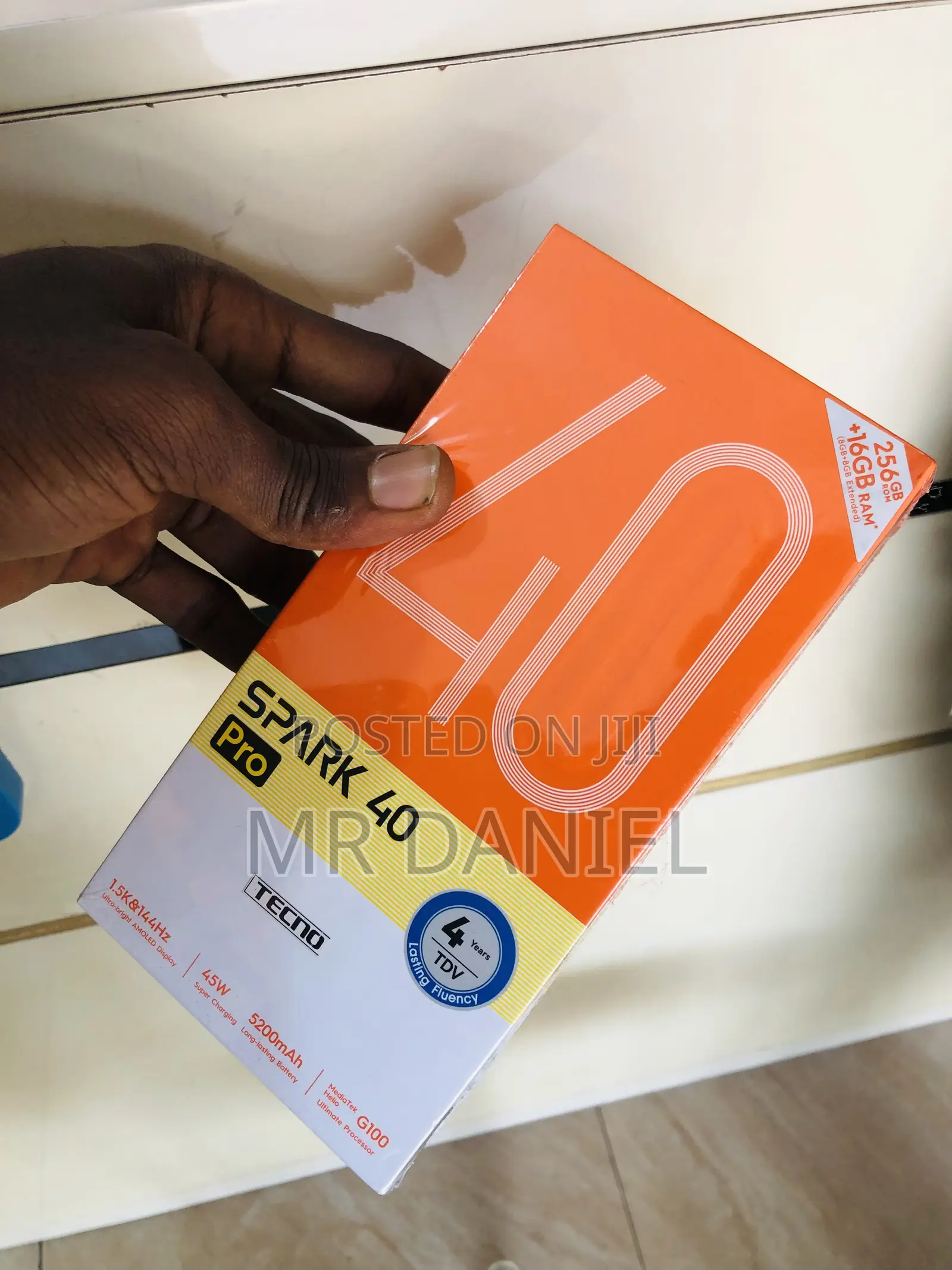 New Tecno Spark 40 Pro 256 GB Green