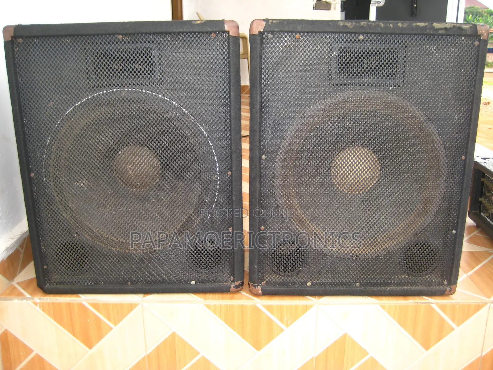 Pa Speakers 15 INCHES