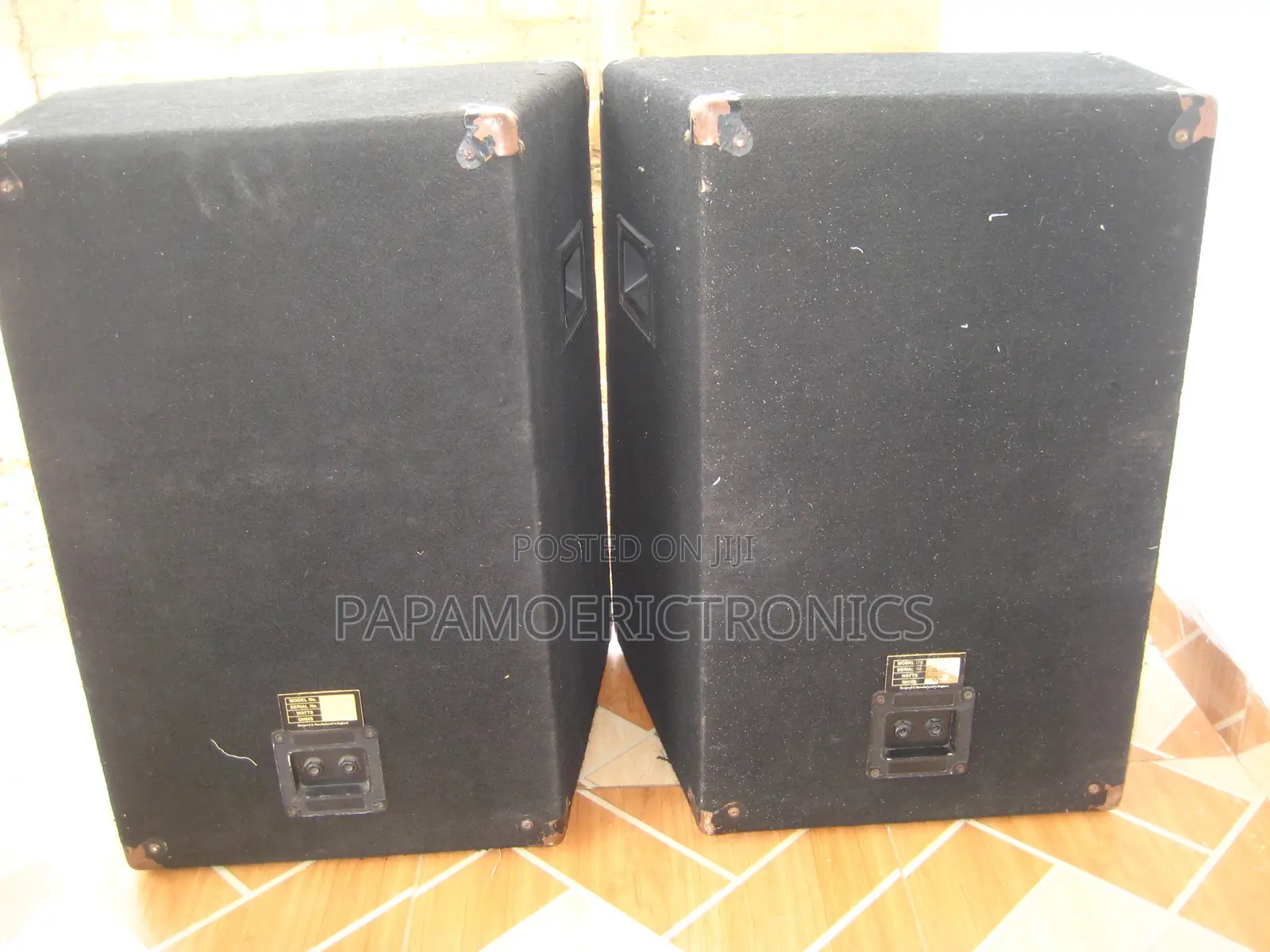 Pa Speakers 15 INCHES