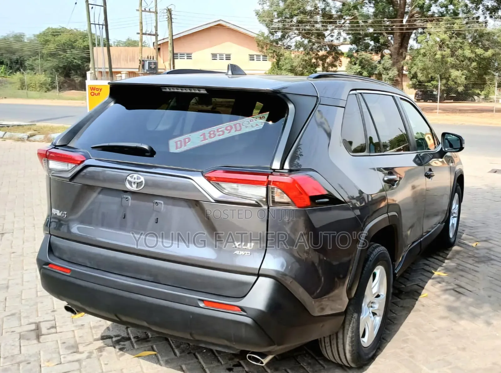 Toyota RAV4 XLE Premium AWD 2020 Gray