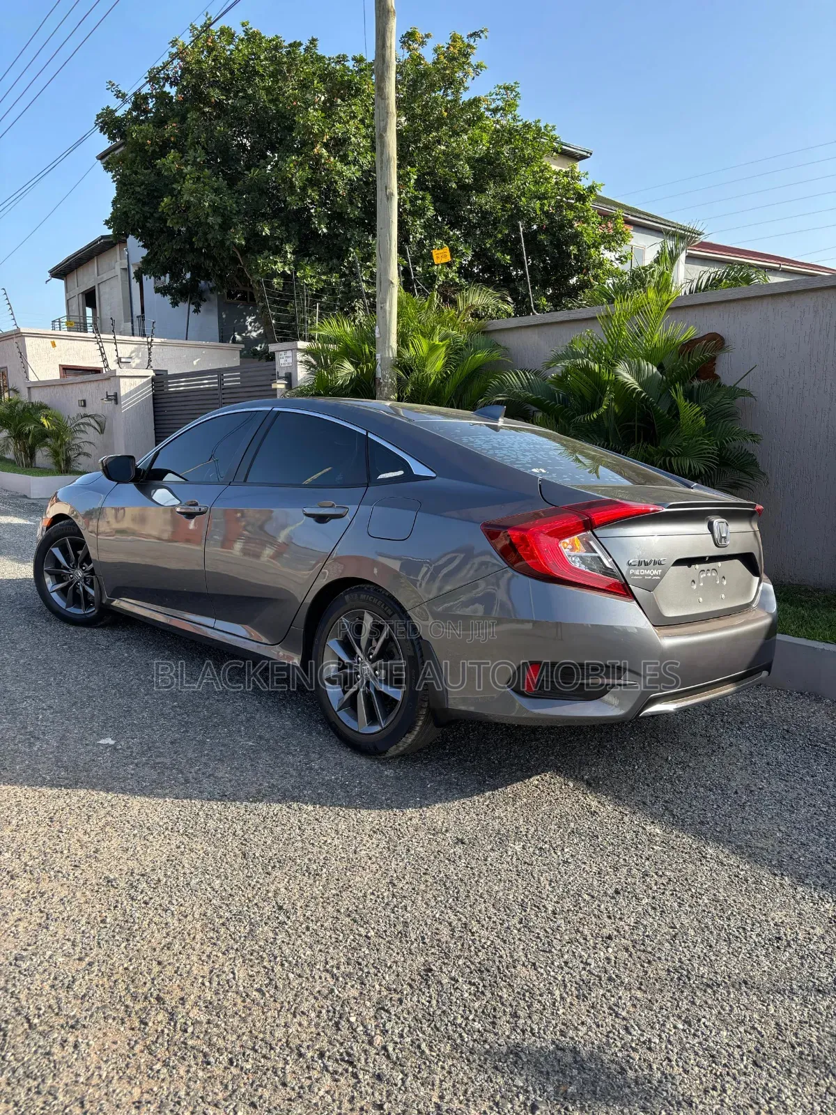 Honda Civic EX Sedan 2020 Gray