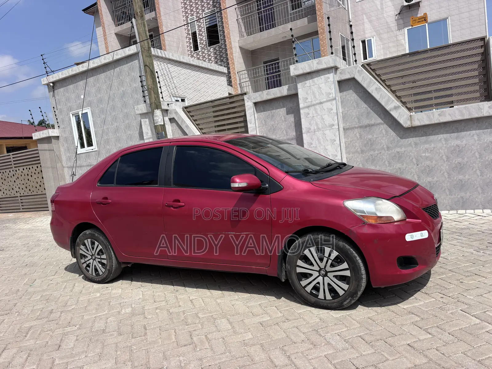 Toyota Yaris 2009 Red