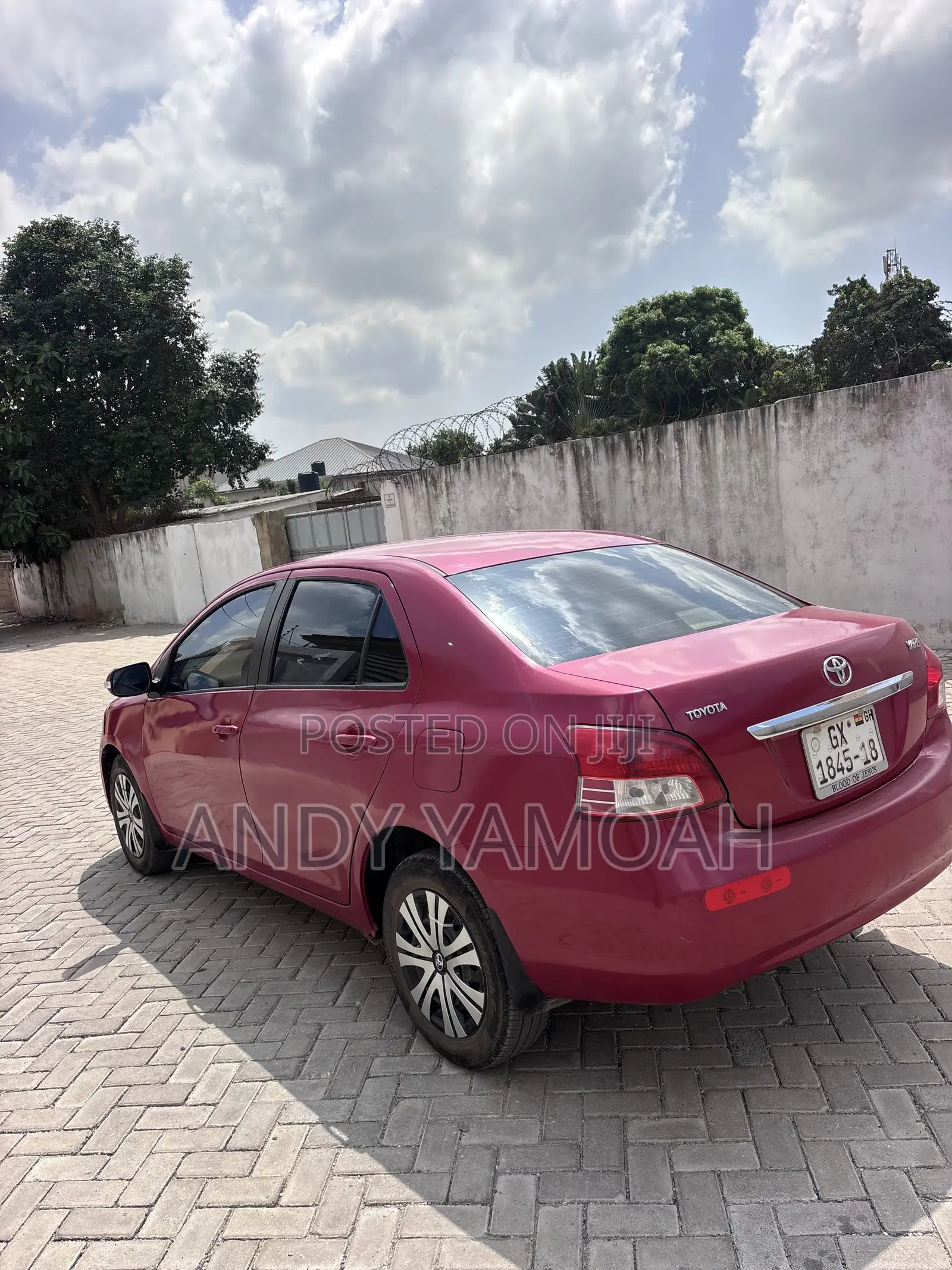Toyota Yaris 2009 Red