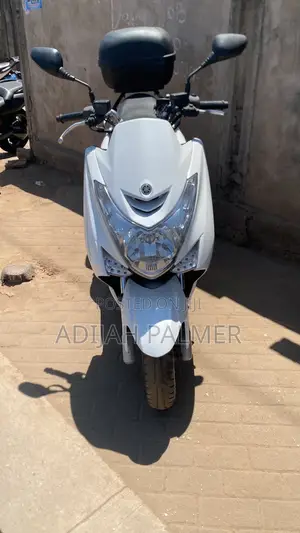 Yamaha NMAX 155 2024 White