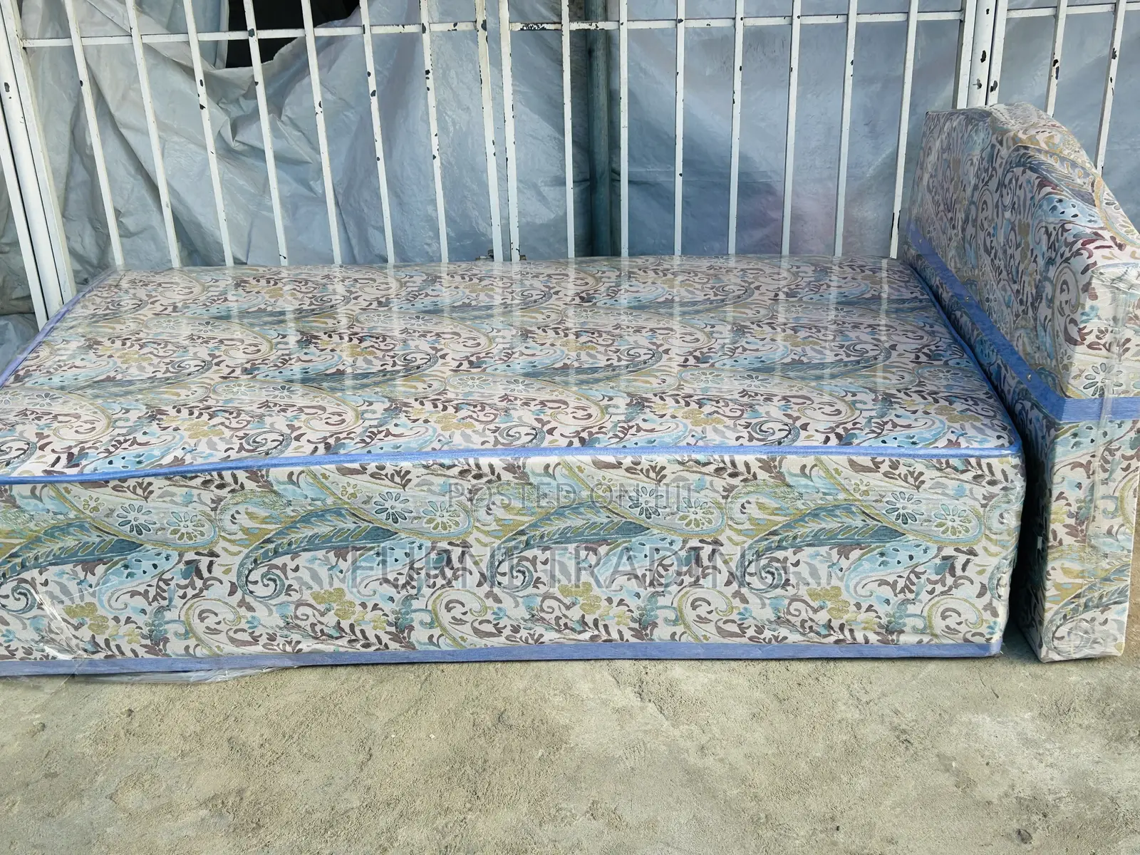 Single Sofa Bed