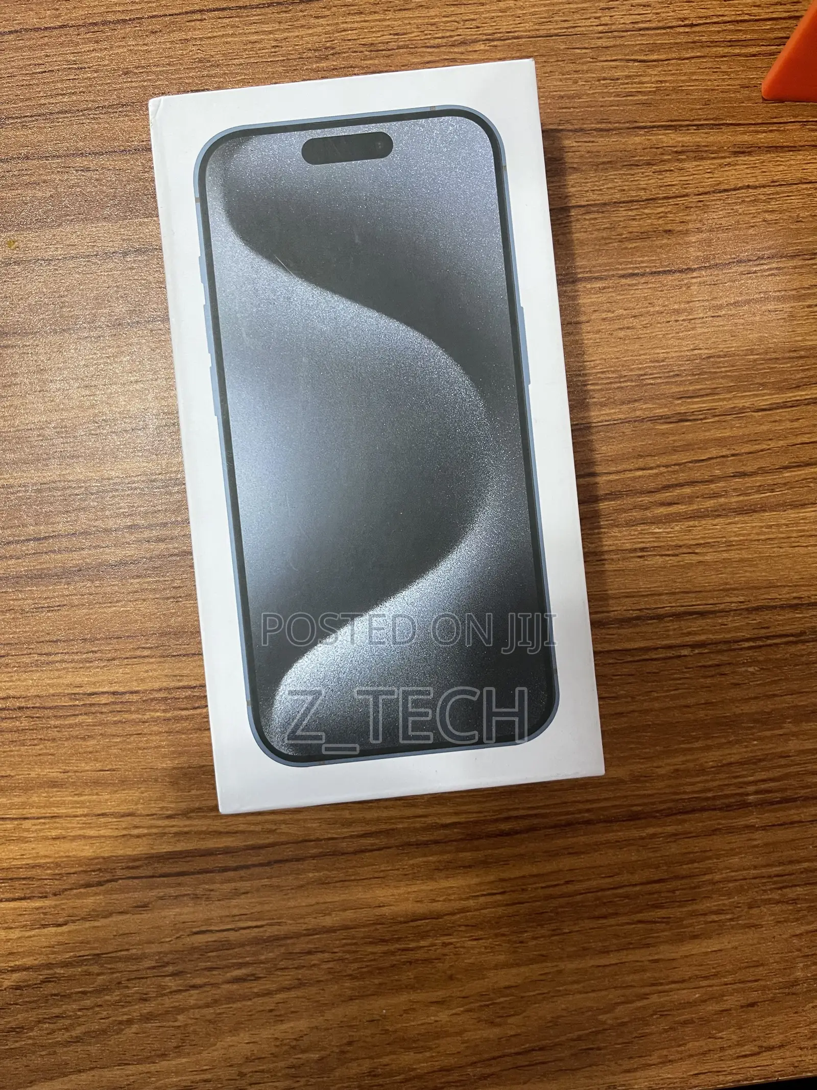 New Apple iPhone 15 Pro 128 GB