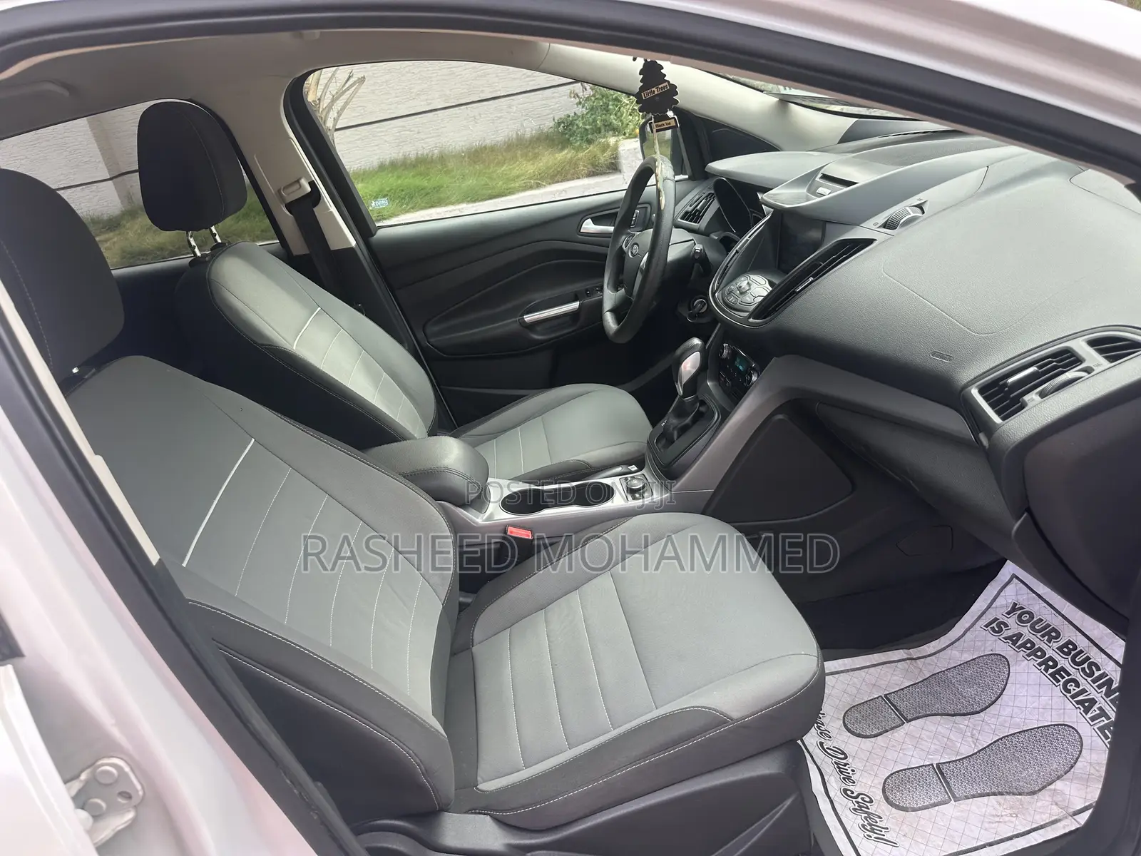Ford Escape SE 4dr SUV AWD (1.6L 4cyl Turbo 6A) 2015 White