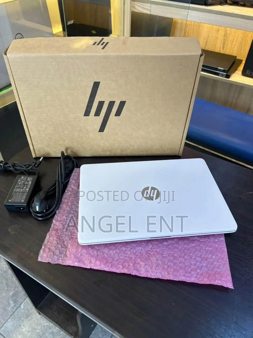 New Laptop HP 8GB SSD 128GB