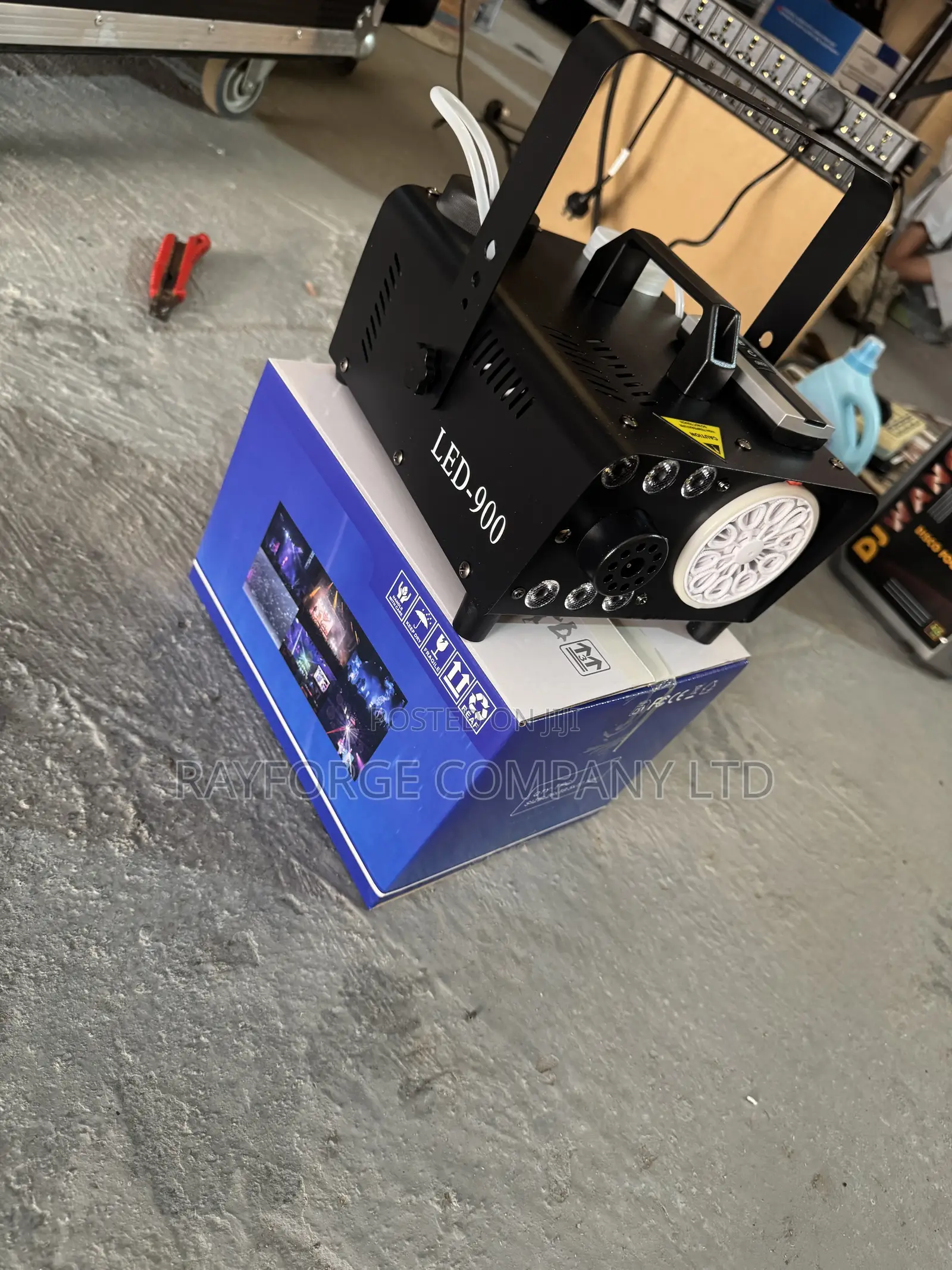 900W Smoke Bubble Machine