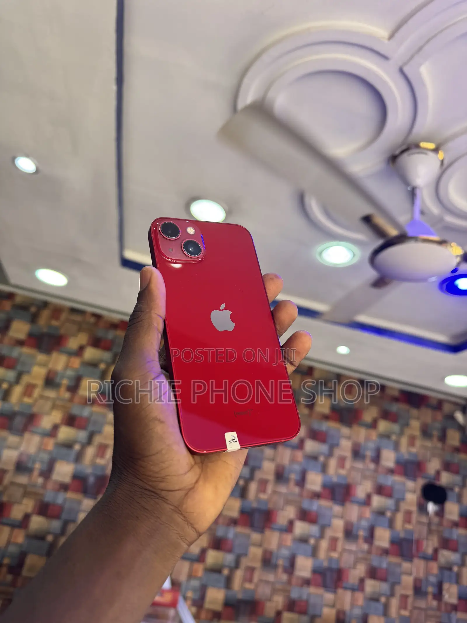 Apple iPhone 13 128 GB Red