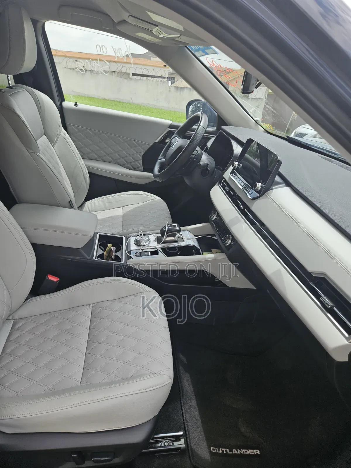 Mitsubishi Outlander SEL 2024 Blue