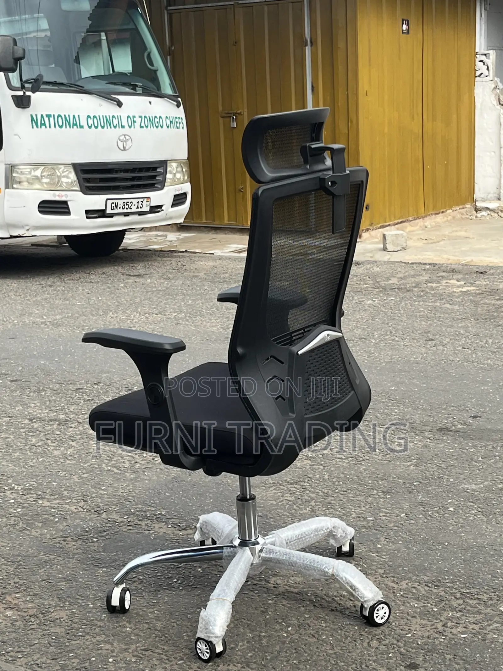 Ergonomic Mesh Office Chair