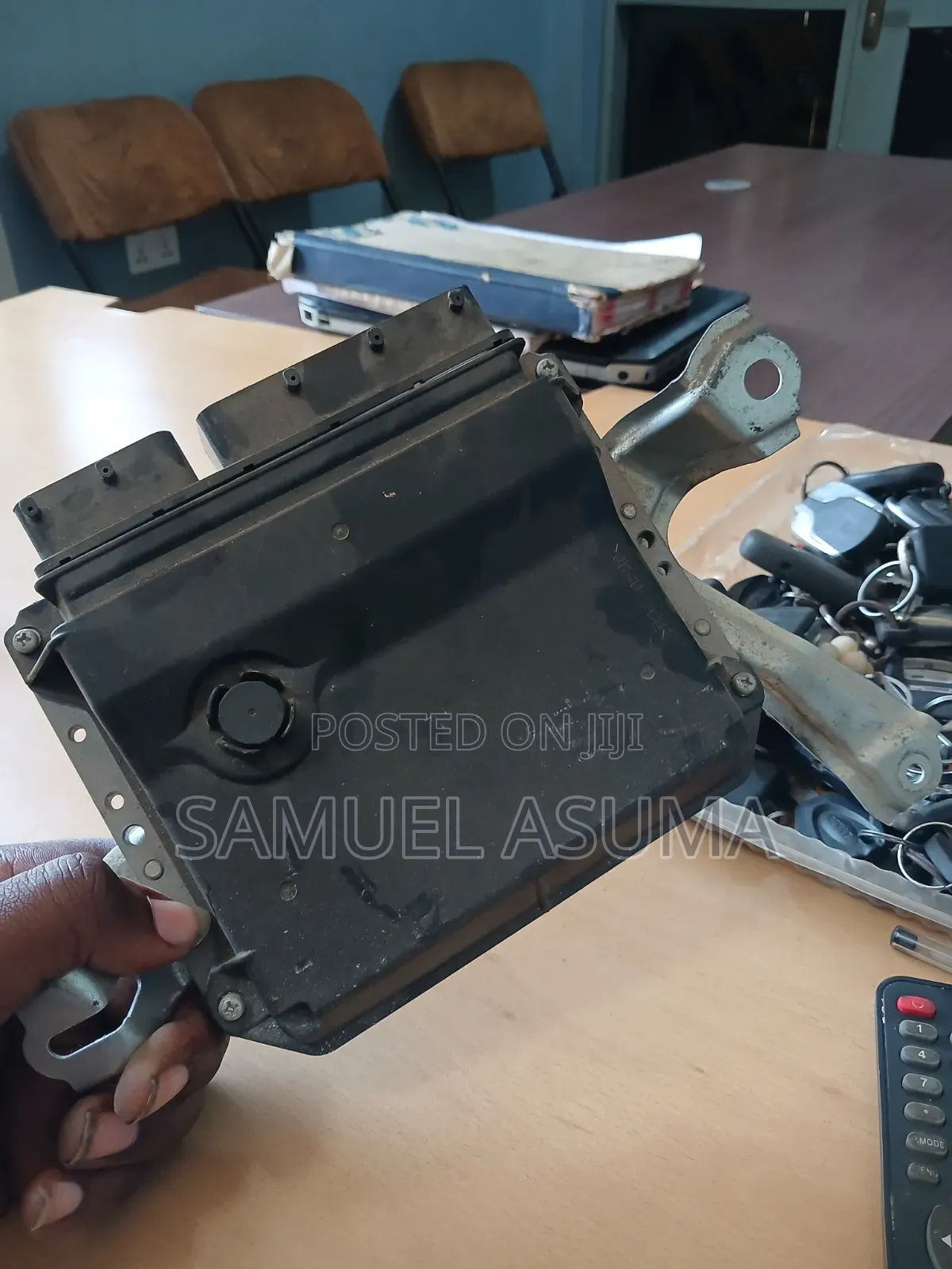 08 Vitz Ecu