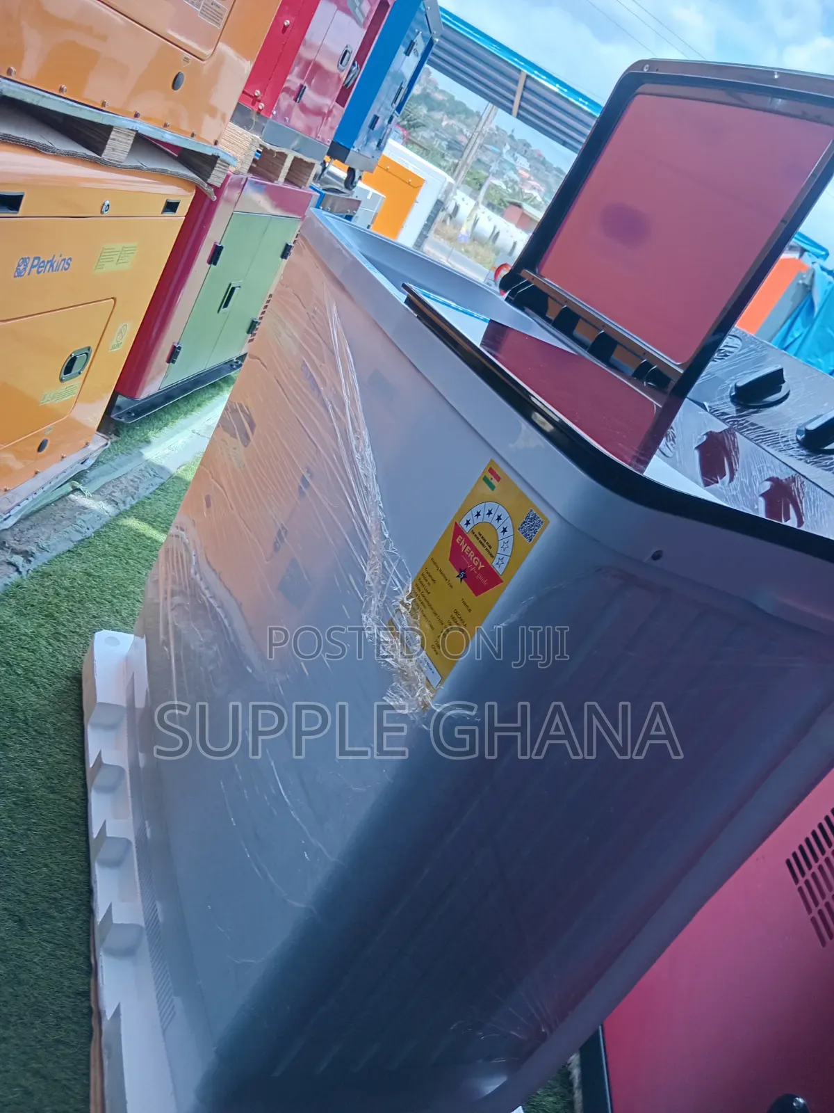 Smart-Looking Washing Machine for Modern Homes