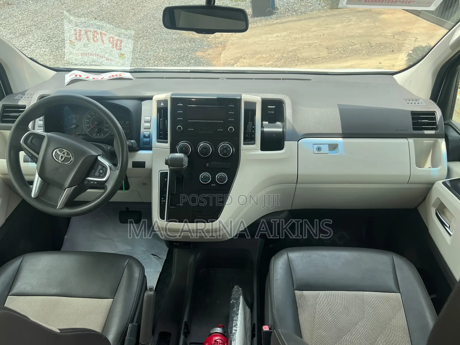 Toyota GranAce 2021 White