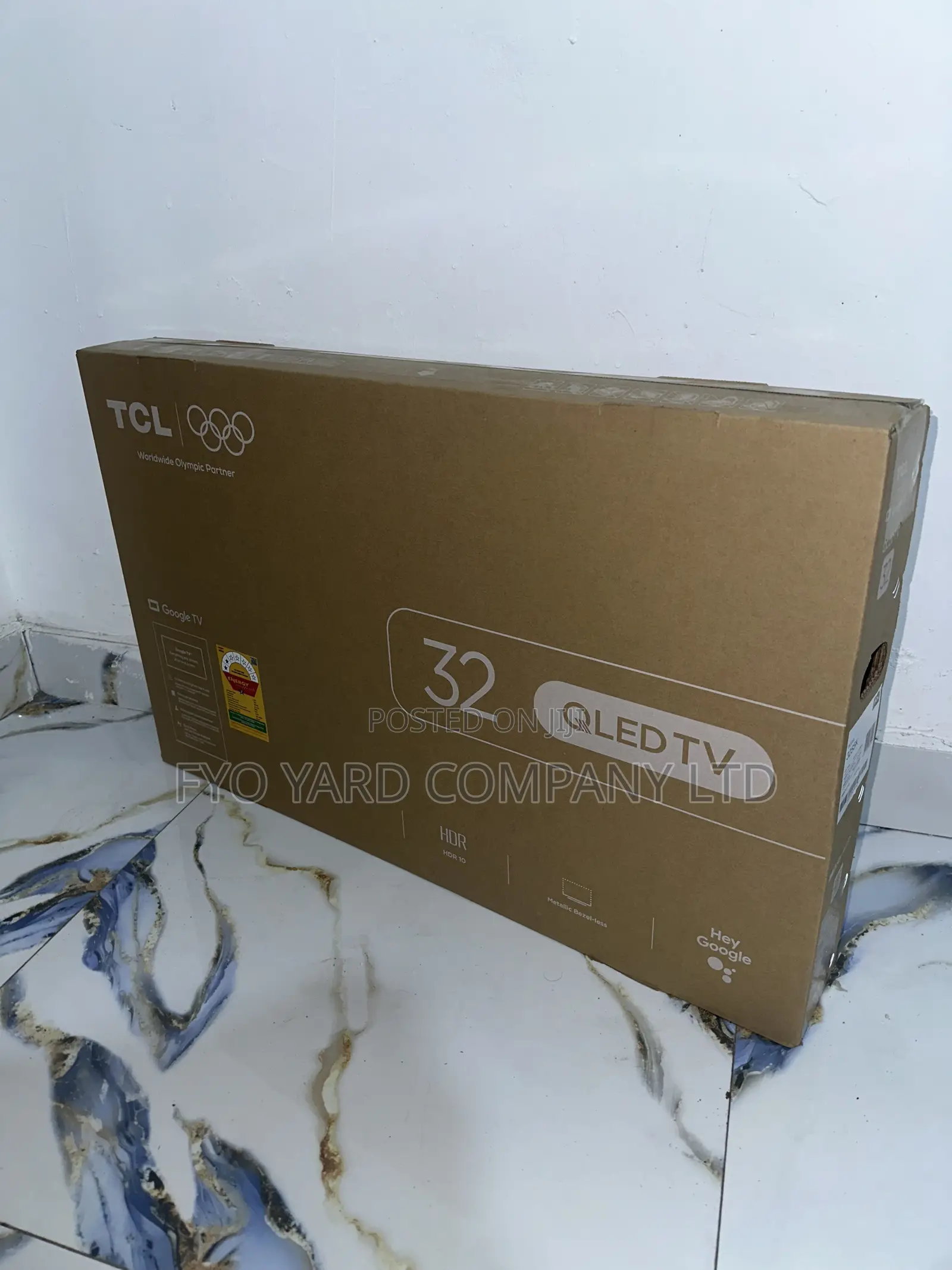Model TCL Satellite Freeview TV 32inches HD View
