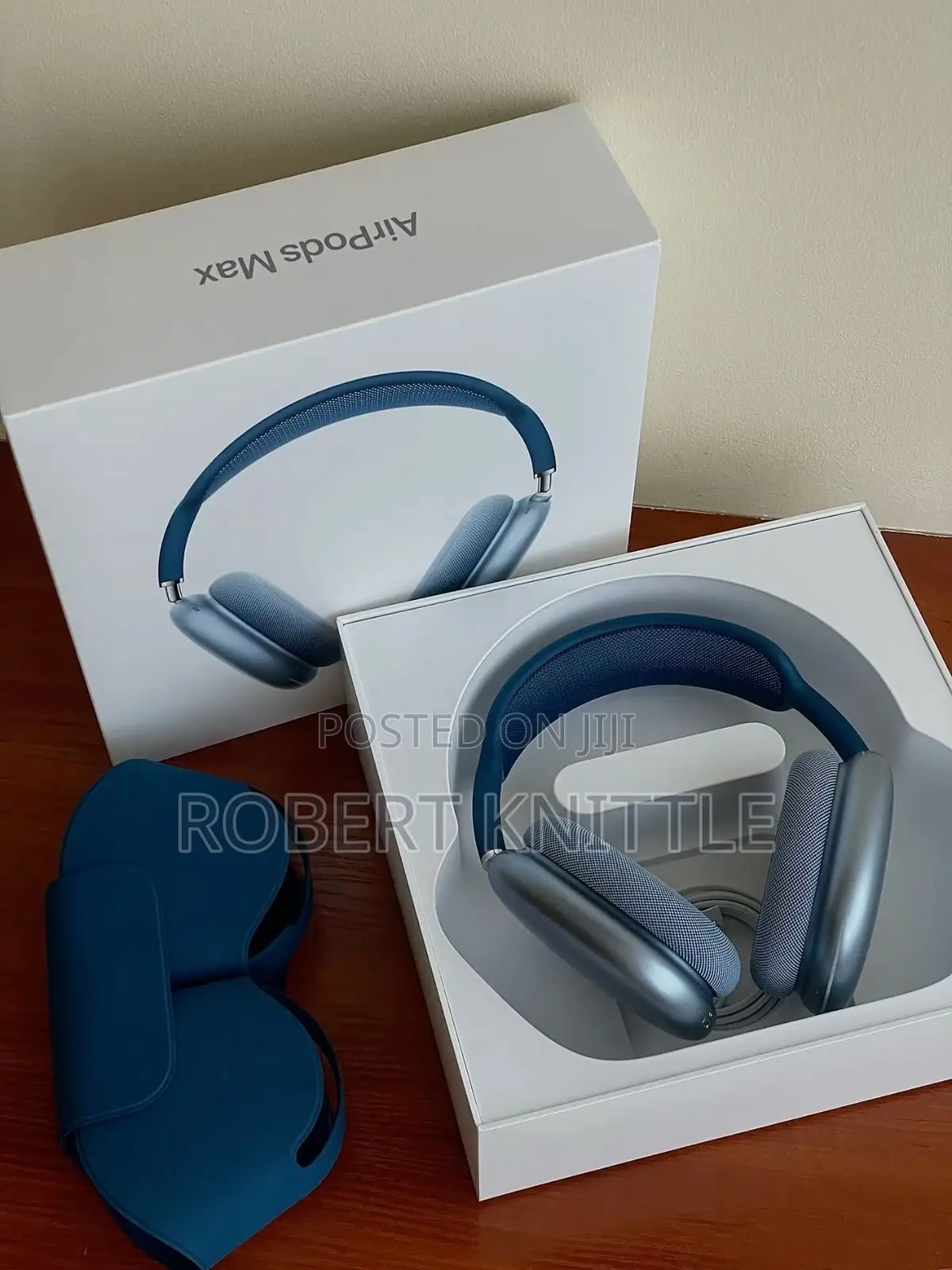 Apple AirPods Max 2