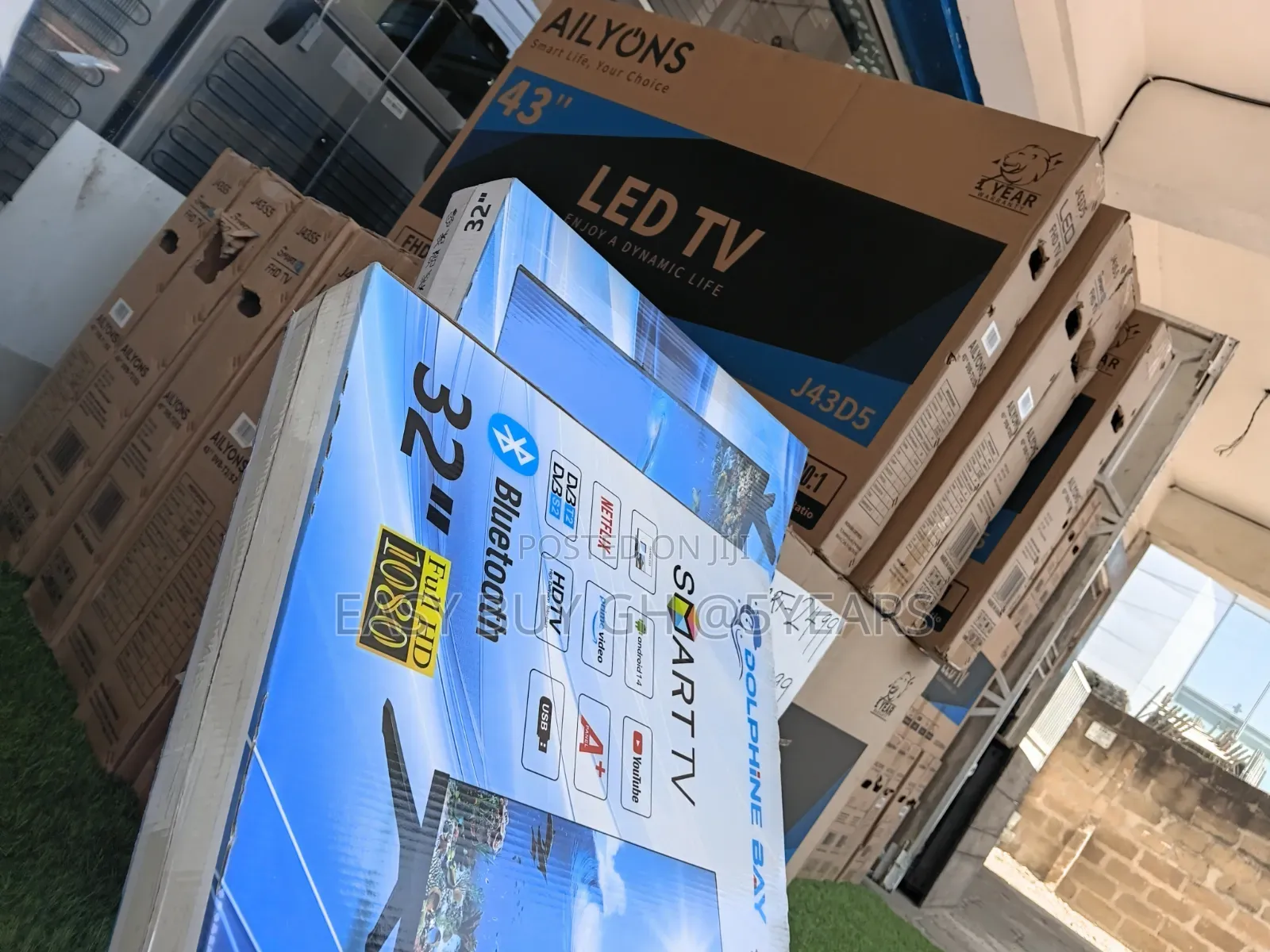Easy Way Dophine Bay 32 Smart Television