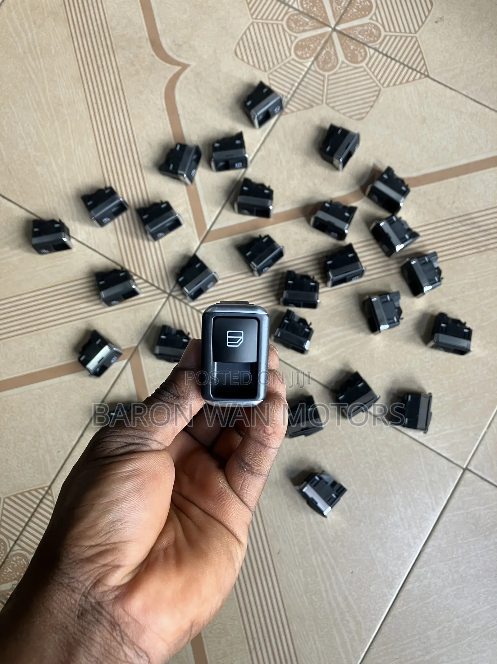 W204 Power Window Switch