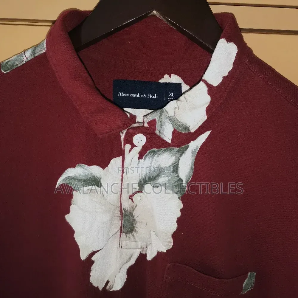 Red Tag Relaxed Club T