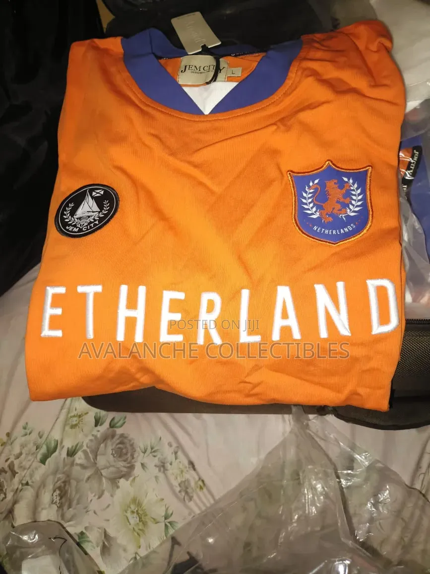 Authentic Netherlands Premium T Shirt L and XL