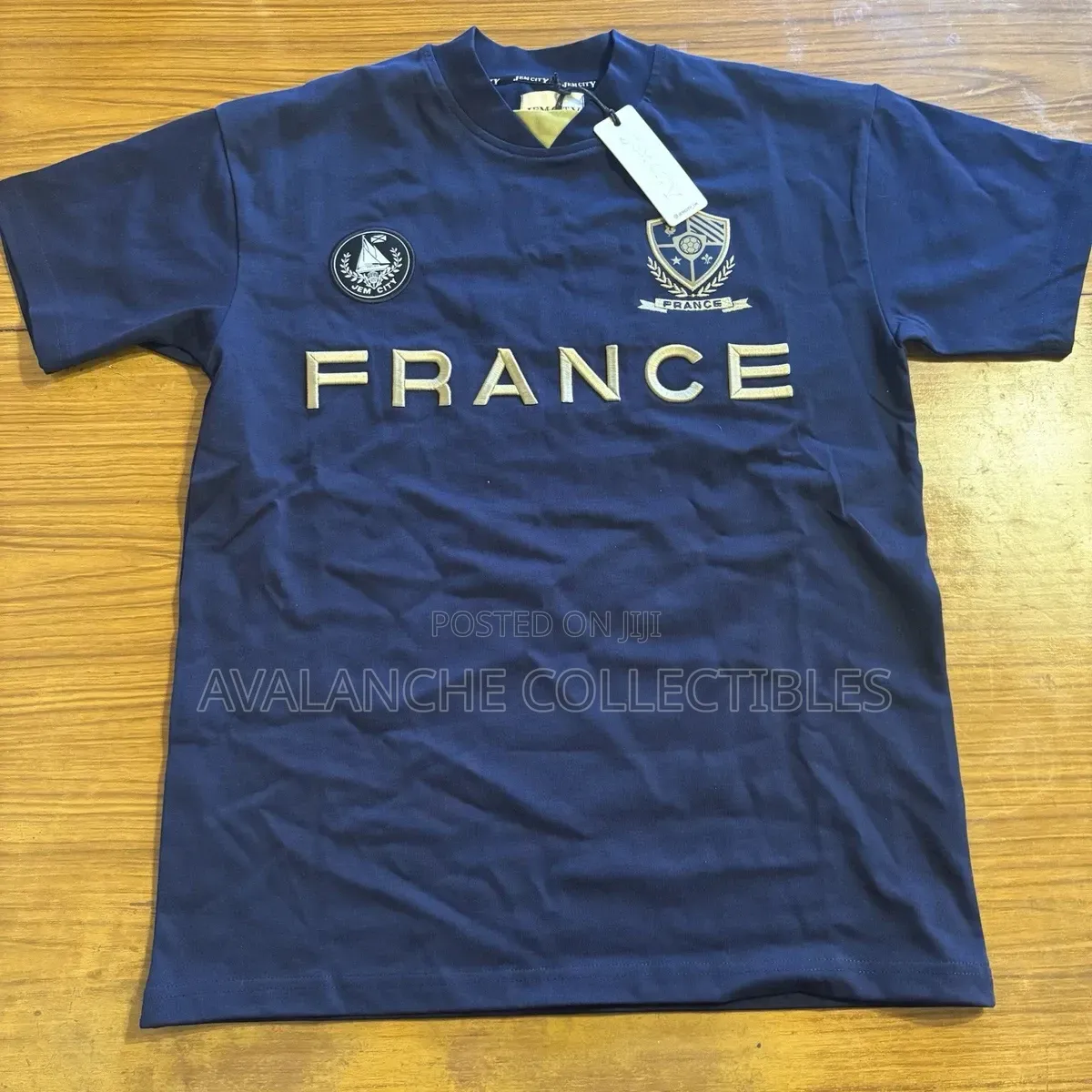 Fresh Navy Blue T Shirt L and Extra Large
