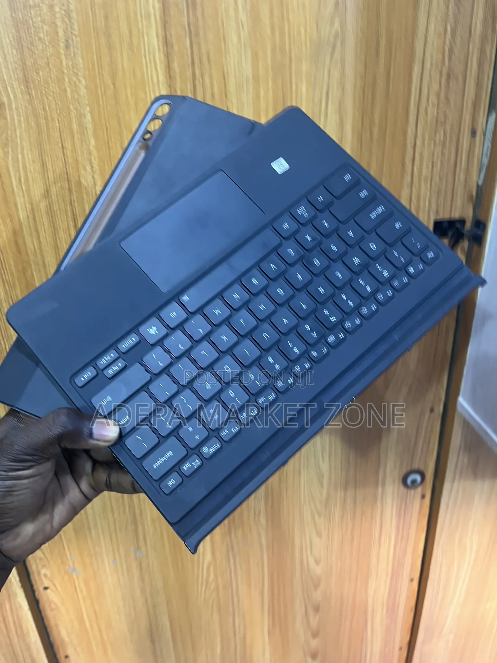 SAMSUNG S9+ Magic Keyboard