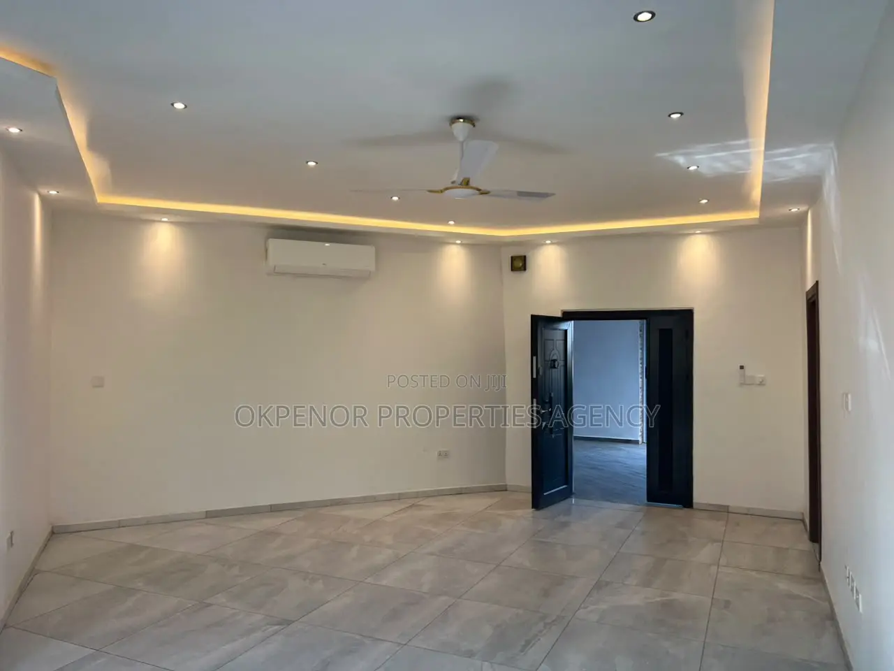 2bdrm Apartment in Tseaddo, Accra Metropolitan for rent