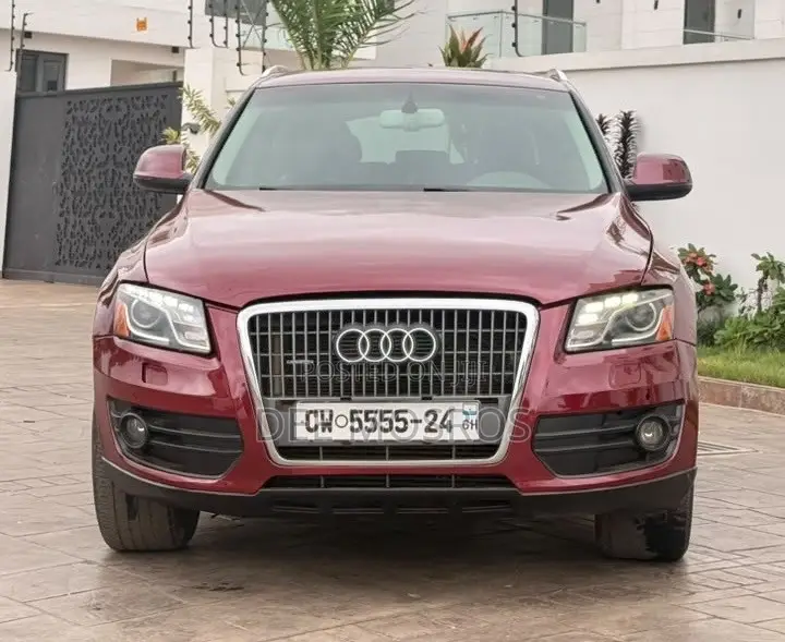Audi Q5 2.0T Premium quattro 4dr SUV AWD (2.0L 4cyl Turbo 8A) 2014
