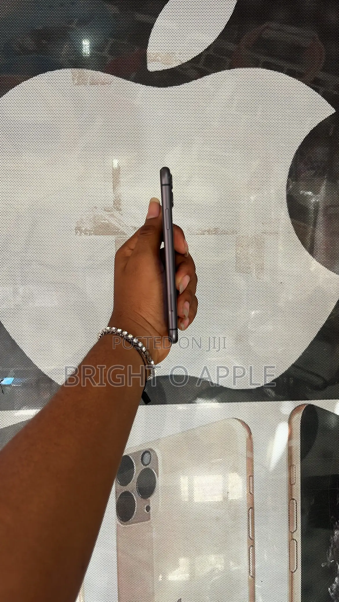 Apple iPhone 11 64 GB Black