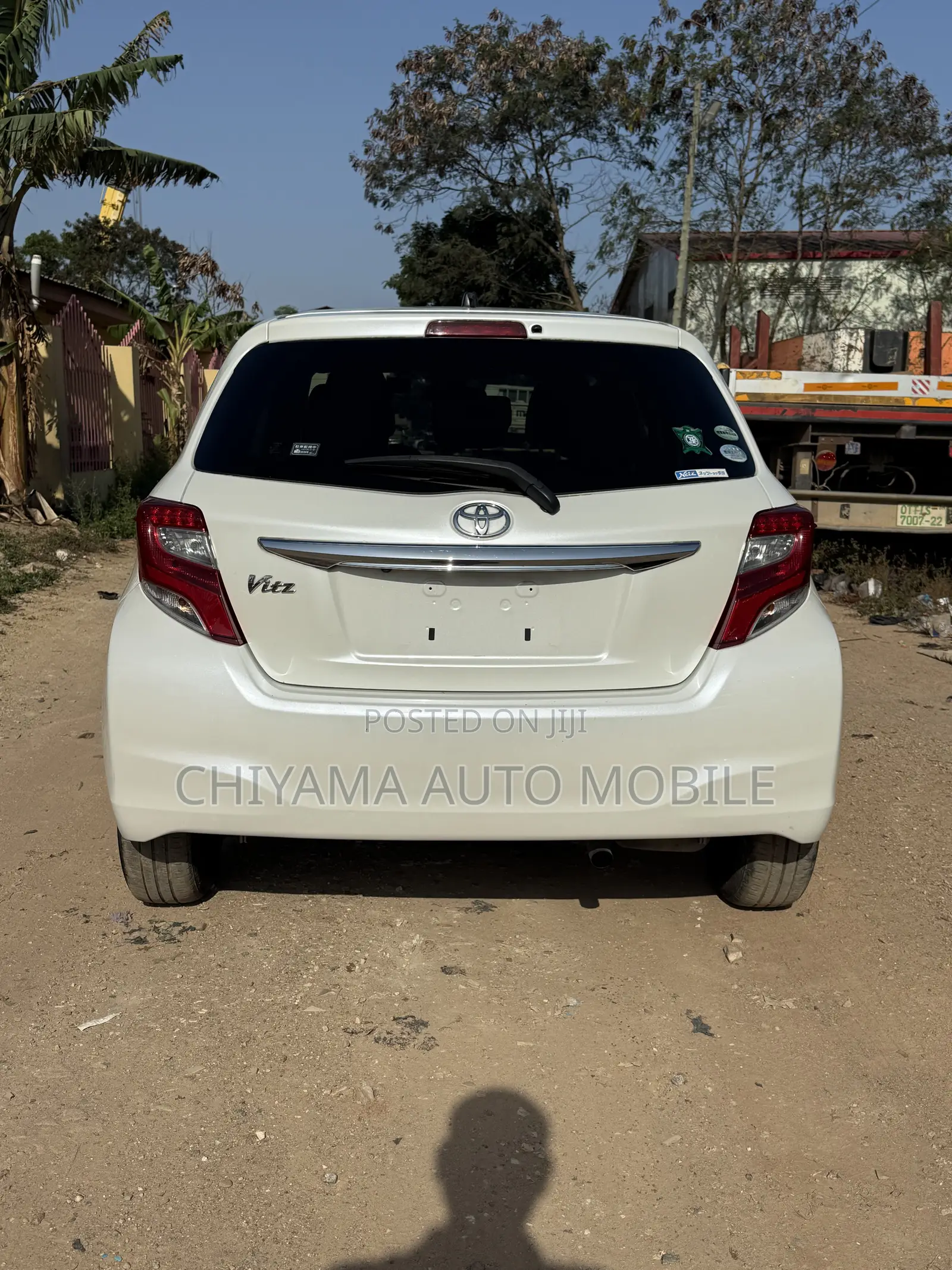 Toyota Vitz 2015 White