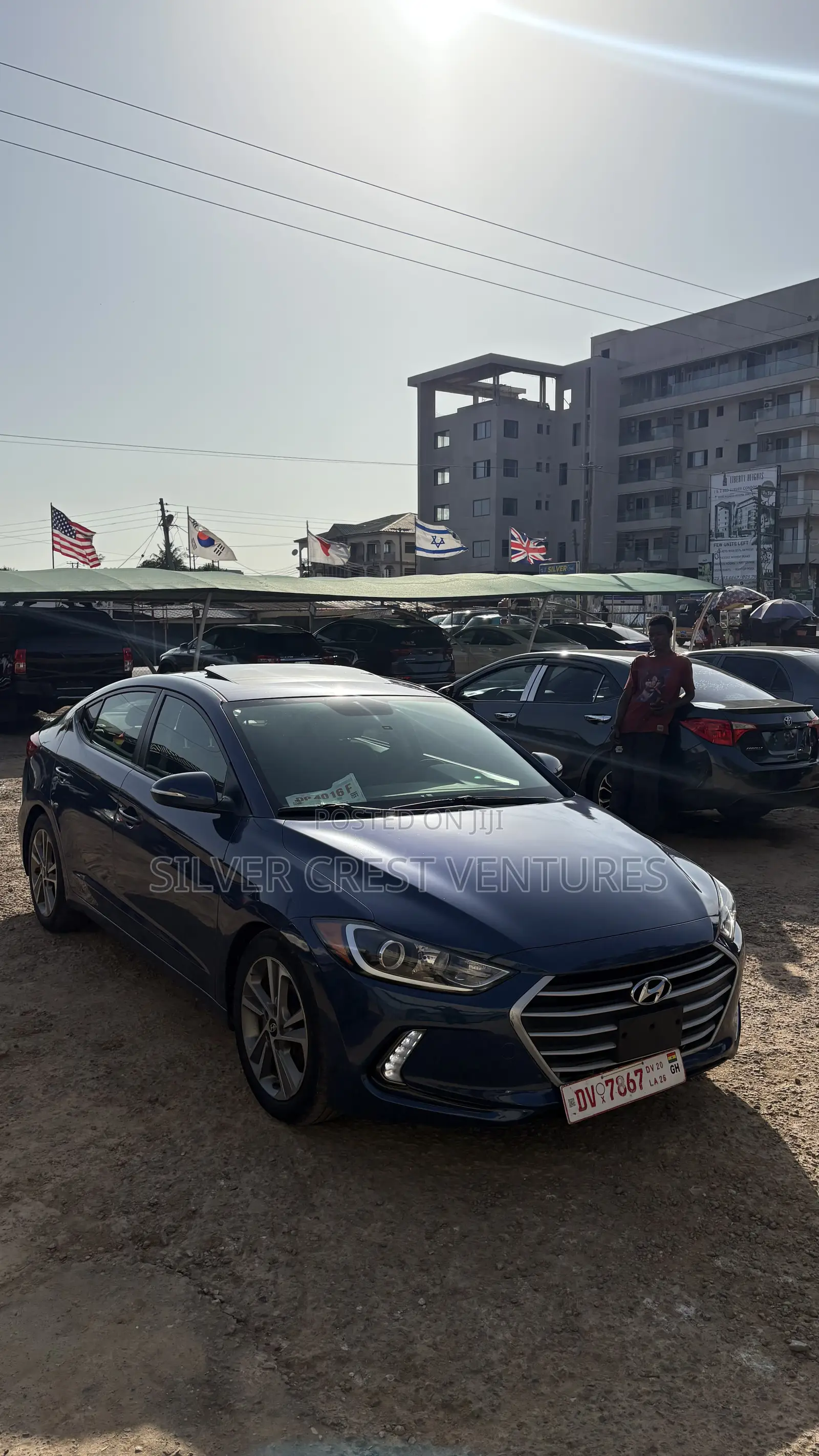Hyundai Elantra Limited Sedan FWD (2.0L 4cyl 6A) 2017 Blue