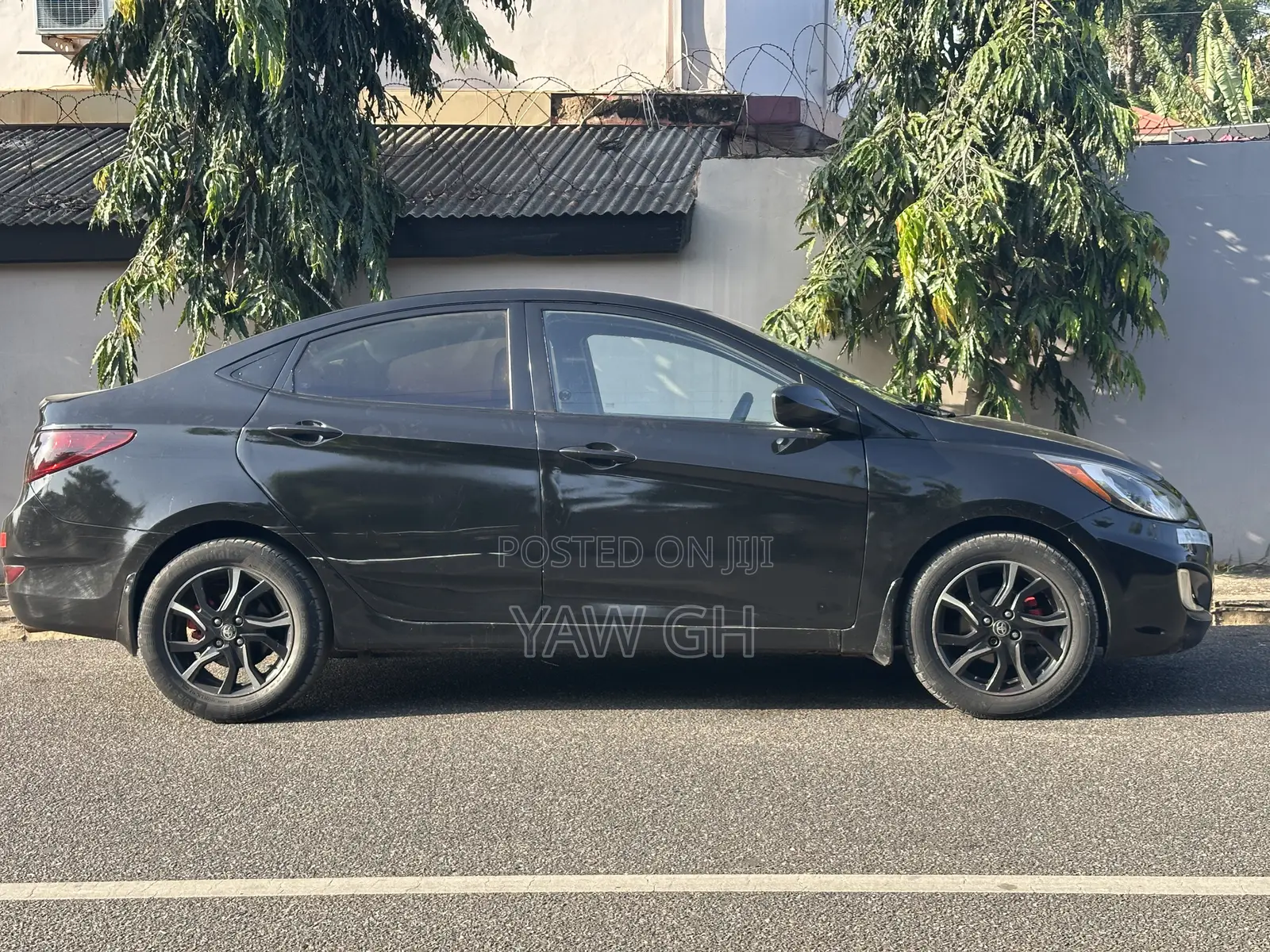 Hyundai Accent GLS 2013 Black