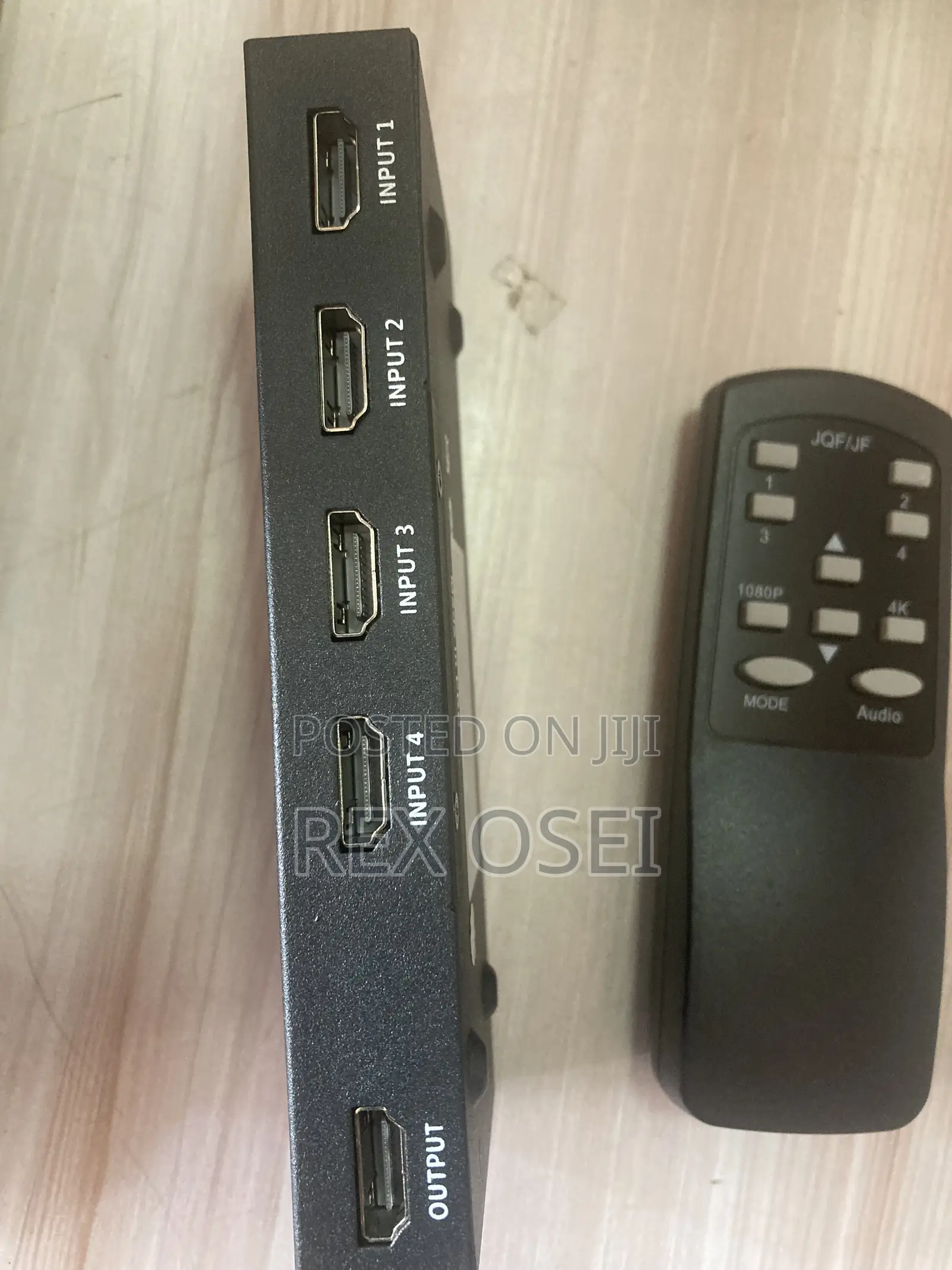 Hdmi Video Screen Splitter Device