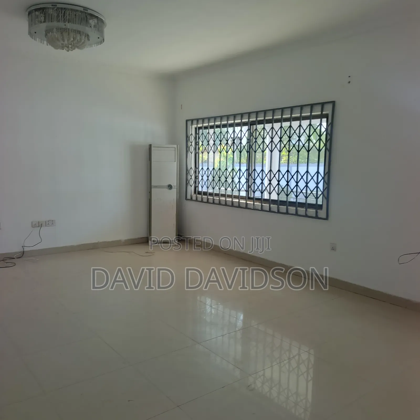 4bdrm Mansion in 4 Bedroom Self, Tema Metropolitan for rent