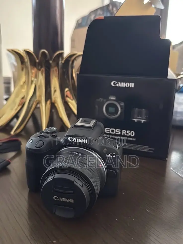 This Is Original Canon Eos R50 Mirrorless Camera + Lens 18-45mm
