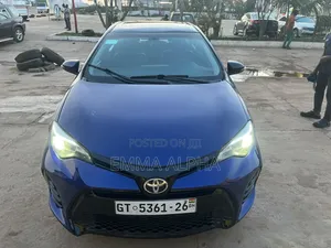 Toyota Corolla 2016 Blue