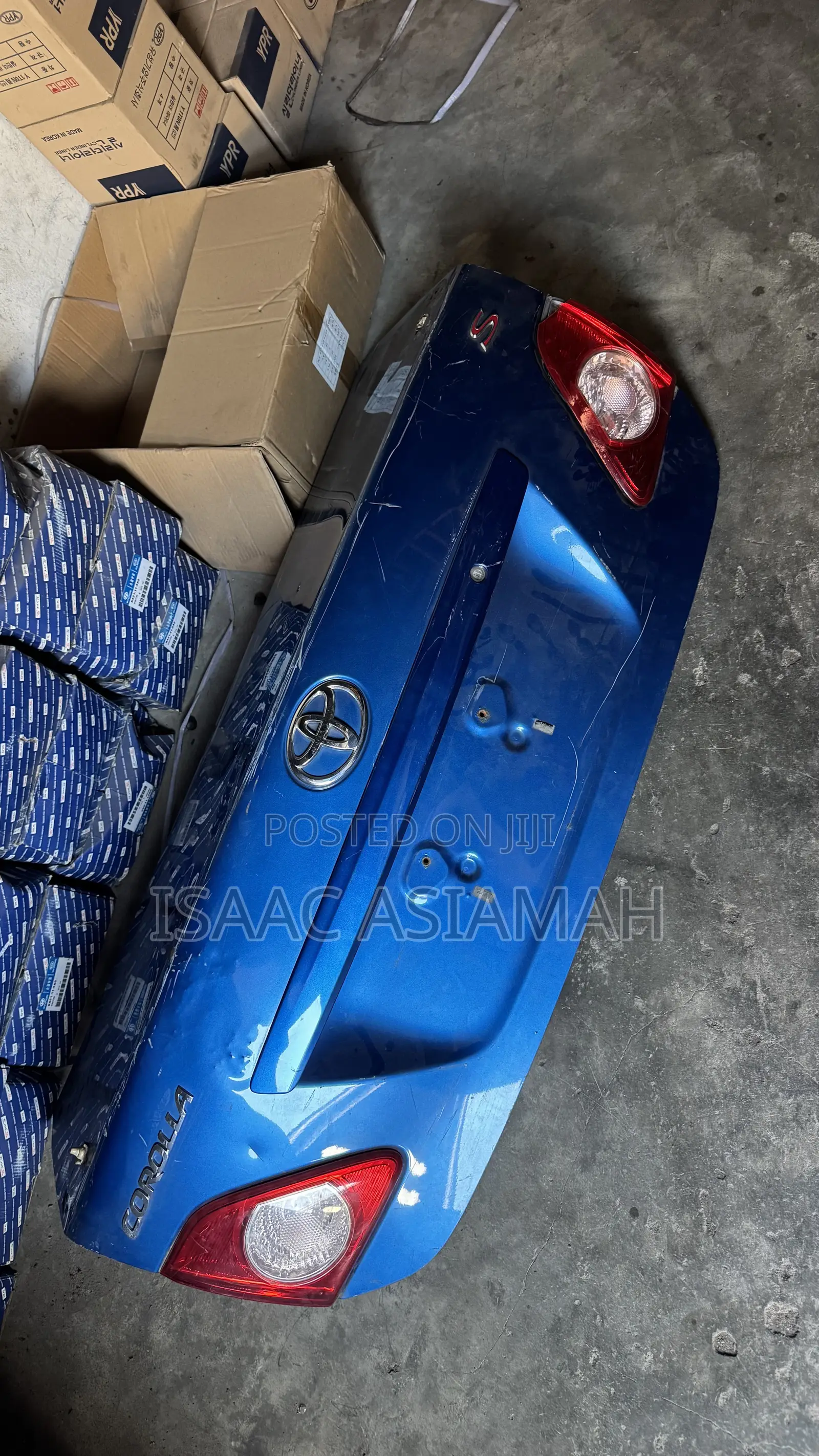 Toyota Corolla 2009,2010,2011,2012,2013 Boot / Tailgate Complete