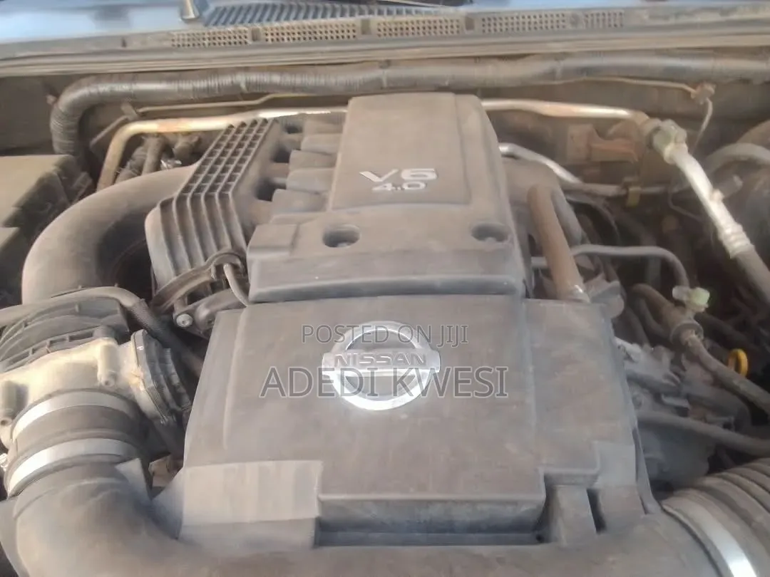 Nissan Navara 2015 Black