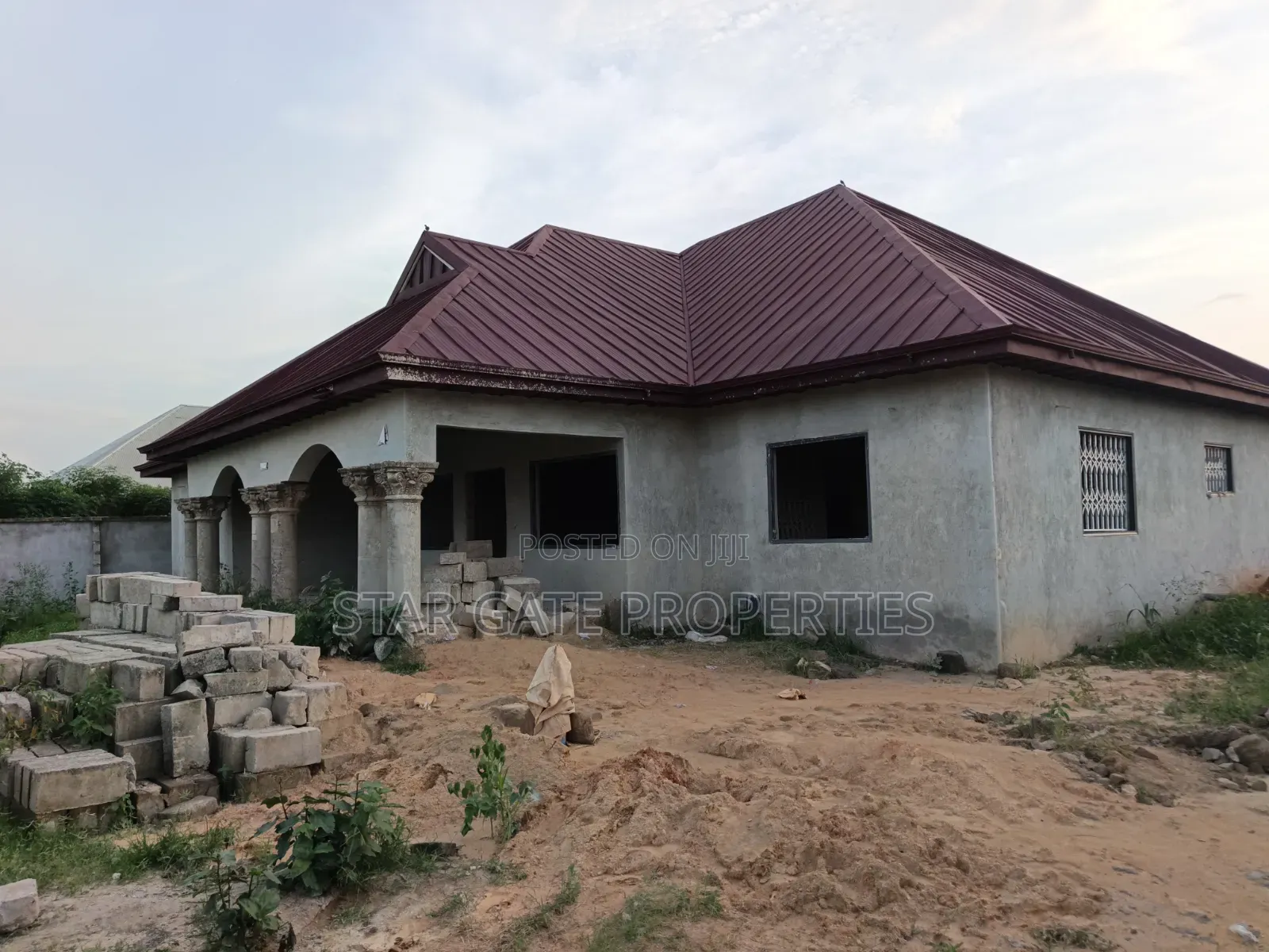 5bdrm House in Kumasi Metropolitan for sale
