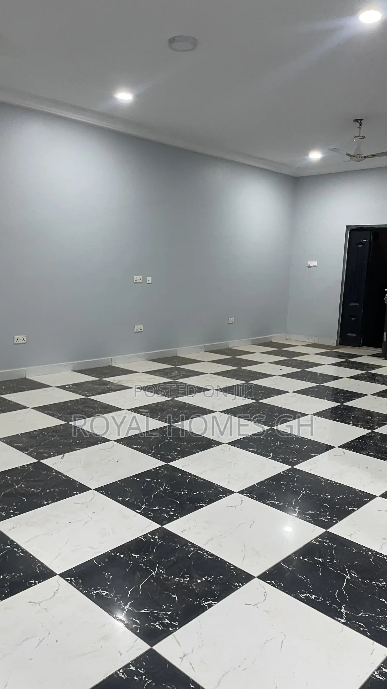 2bdrm Apartment in Lakeside for rent