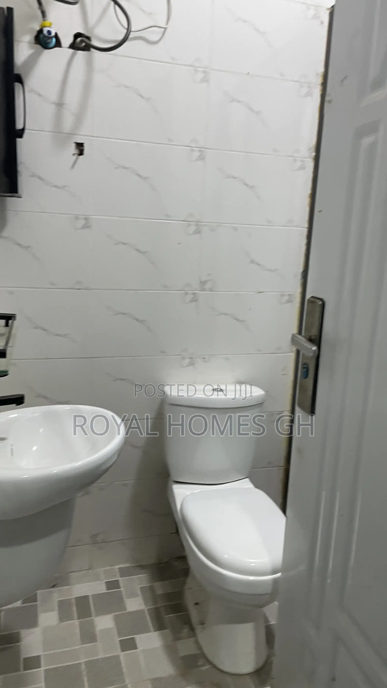 2bdrm Apartment in Lakeside for rent