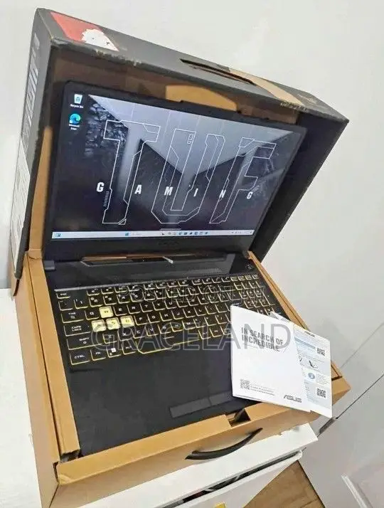 New Laptop Asus TUF Gaming F15 16GB Intel Core i7 SSD 1T