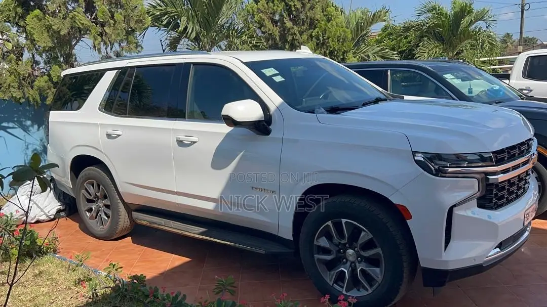 Chevrolet Tahoe 2022 White