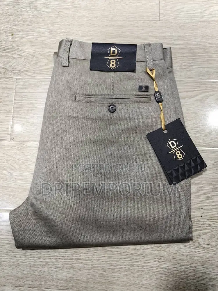 Tommy Khaki Chino!