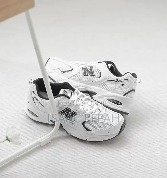 New Balance 530