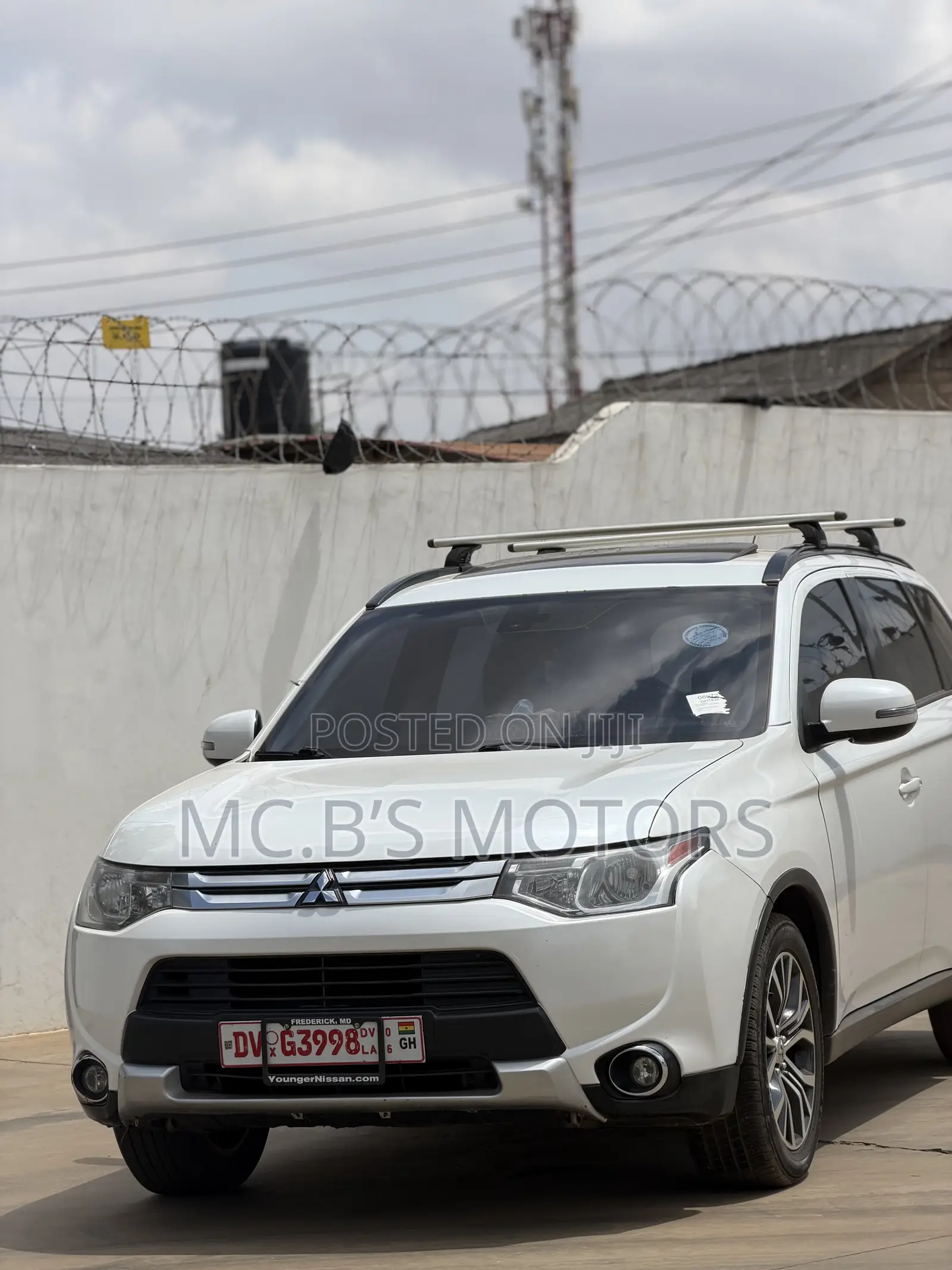 Mitsubishi Outlander 2016 White