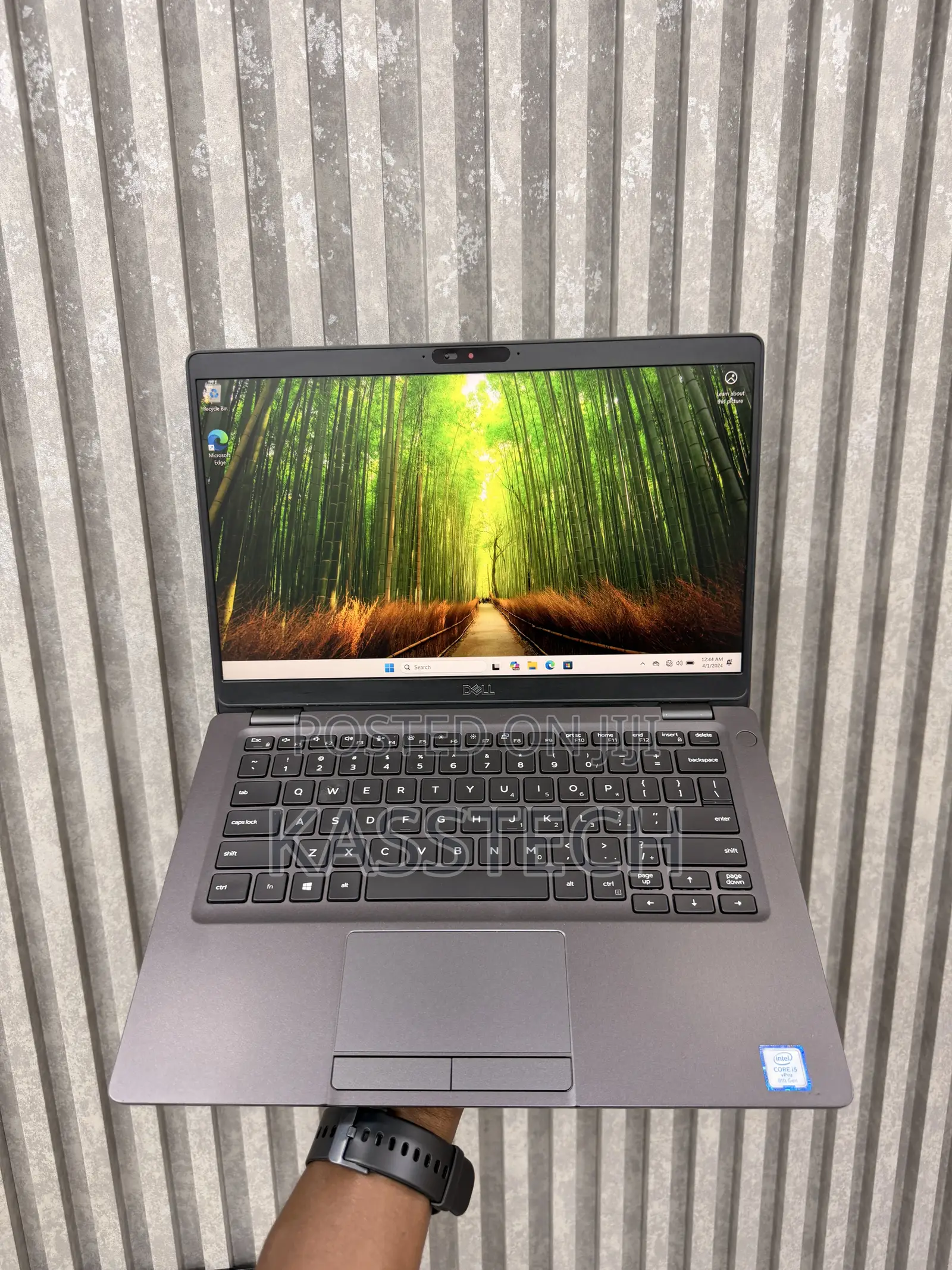 Laptop Dell Latitude 5300 8GB Intel Core i7 SSD 256GB